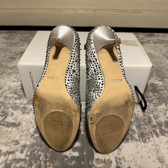 ALDO Silver Studded Kitten Heels (Size 8) - Picture 5 of 7